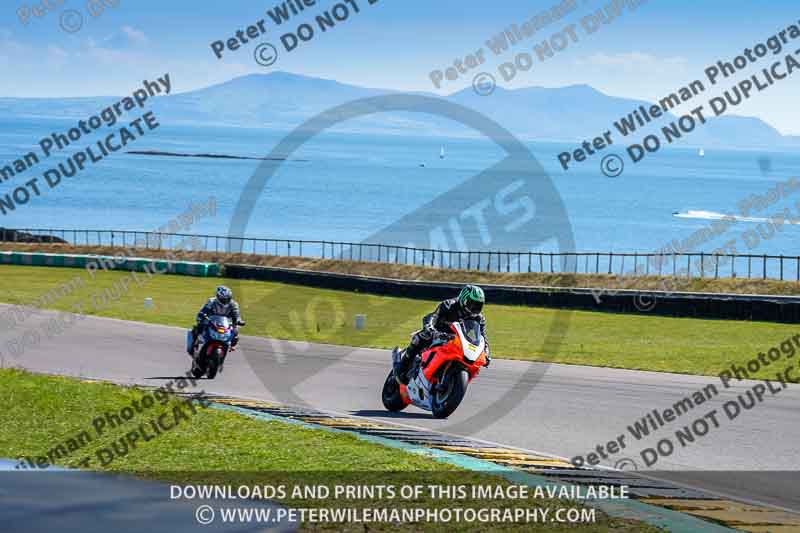 anglesey no limits trackday;anglesey photographs;anglesey trackday photographs;enduro digital images;event digital images;eventdigitalimages;no limits trackdays;peter wileman photography;racing digital images;trac mon;trackday digital images;trackday photos;ty croes